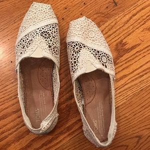 Toms Crochet Flat